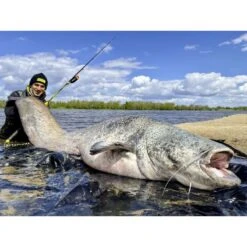 Black Cat Perfect Passion Vertical 1.80m 11 Black Cat Perfect Passion Vertical 1.80m -Hengelnl Winkel 3769710Black Cat Perfect Passion Vertical 1 80m 4