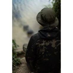 Korda Lightweight Hoodie Dark Kamo 8 Korda Lightweight Hoodie Dark Kamo -Hengelnl Winkel 6315009Korda Lightweight Hoodie Dark Kamo 4